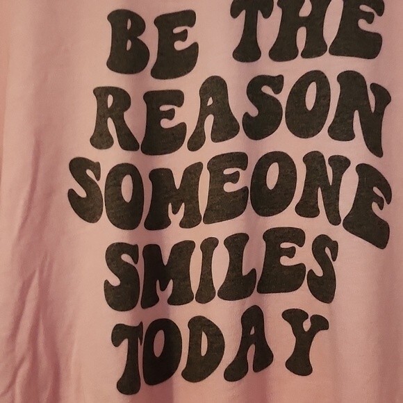 NWOT Bella Canvas Be The Reason Someone Smiles Today Pink Graphic TShirt 3X - Picture 2 of 4
